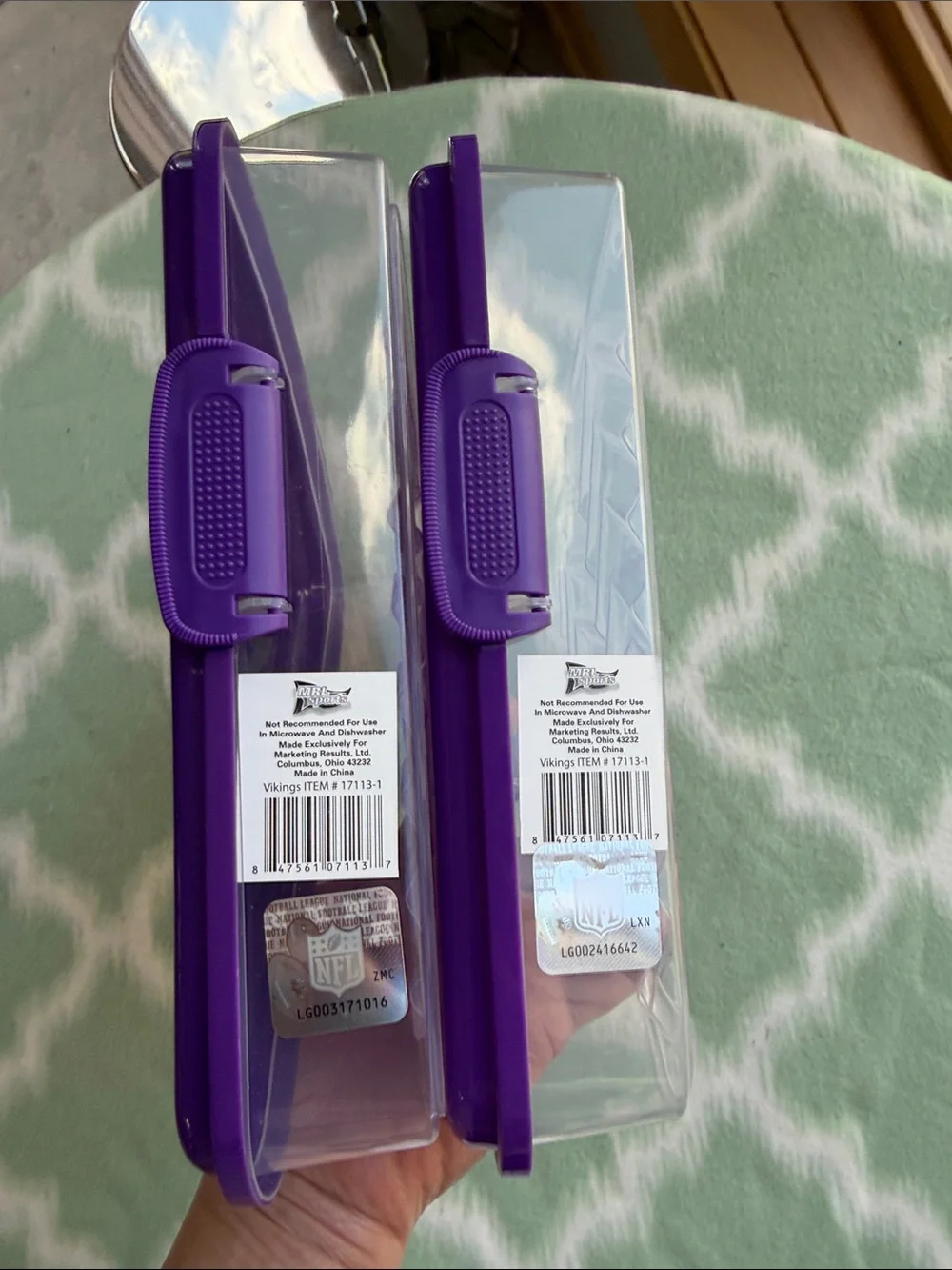 NWT 2 NFL licensed Minnesota Vikings Purple Pizza slice or Pie Snack Containers